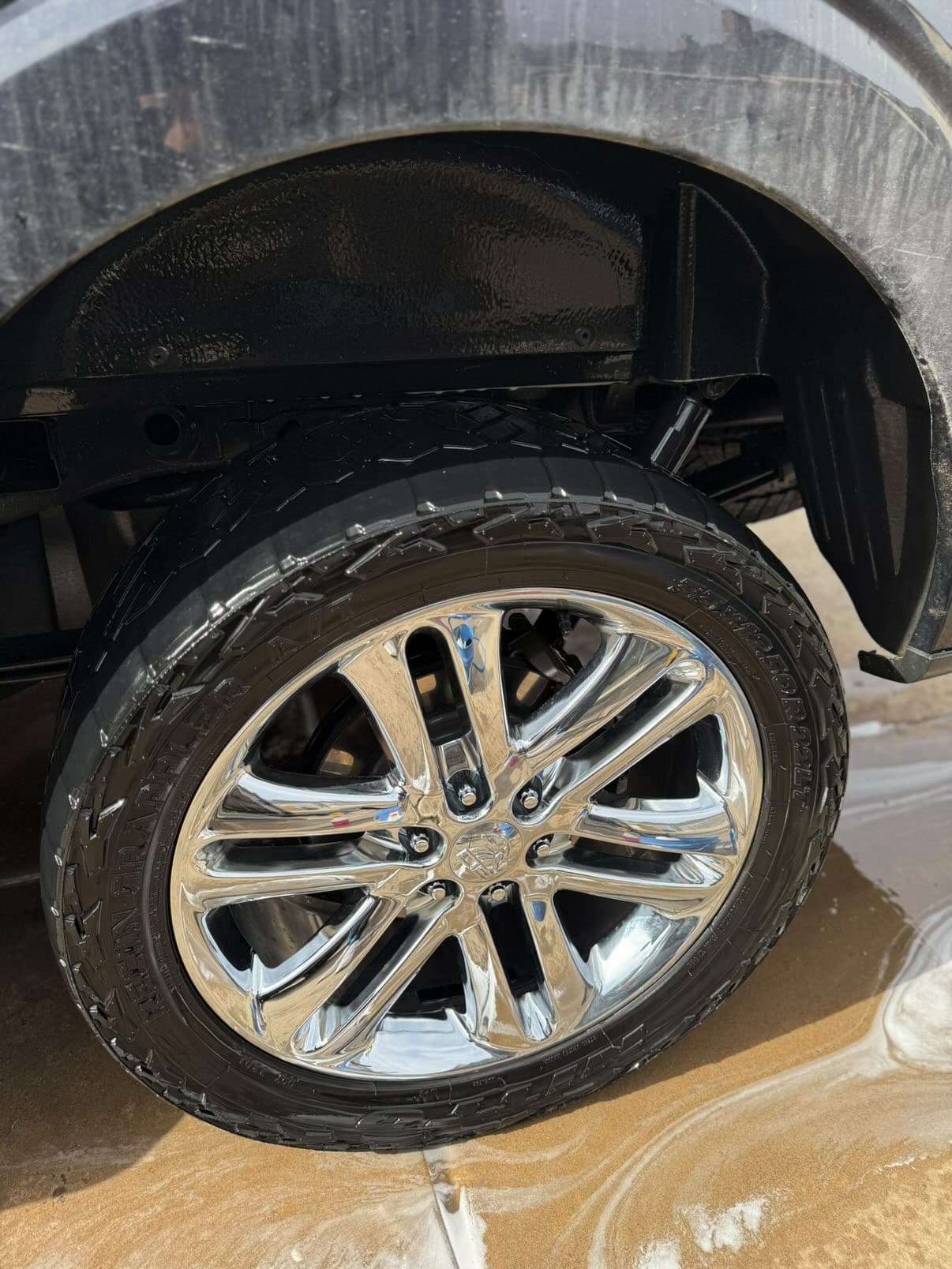 Chrome wheel detail work